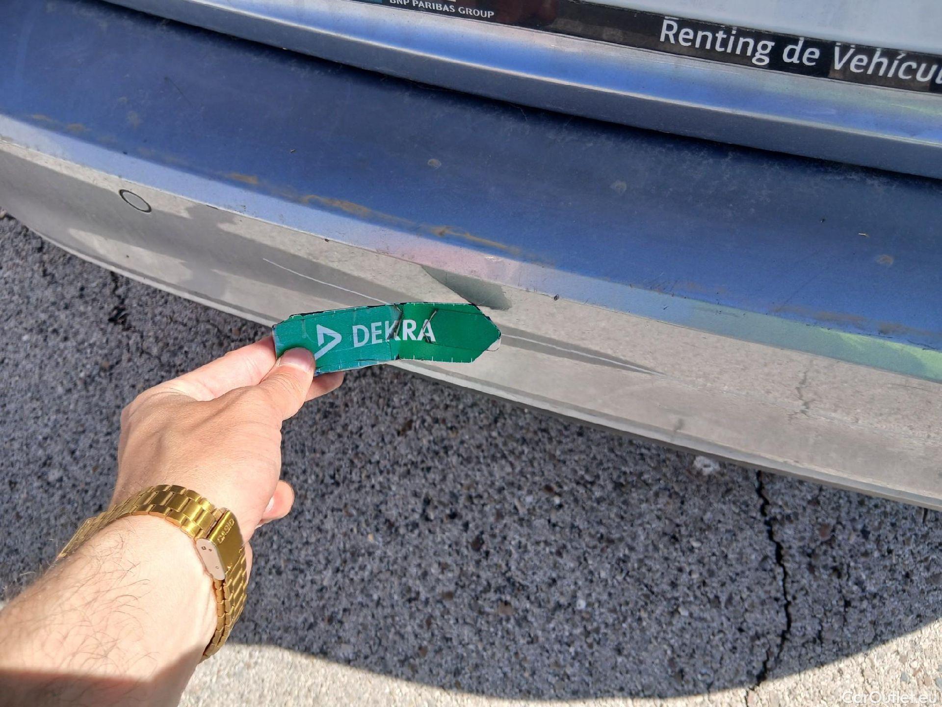  Volkswagen  Passat VOLKSWAGEN  / 2019 / 5P / familiar Variant Executive 2.0 TDI 110kW DSG #22