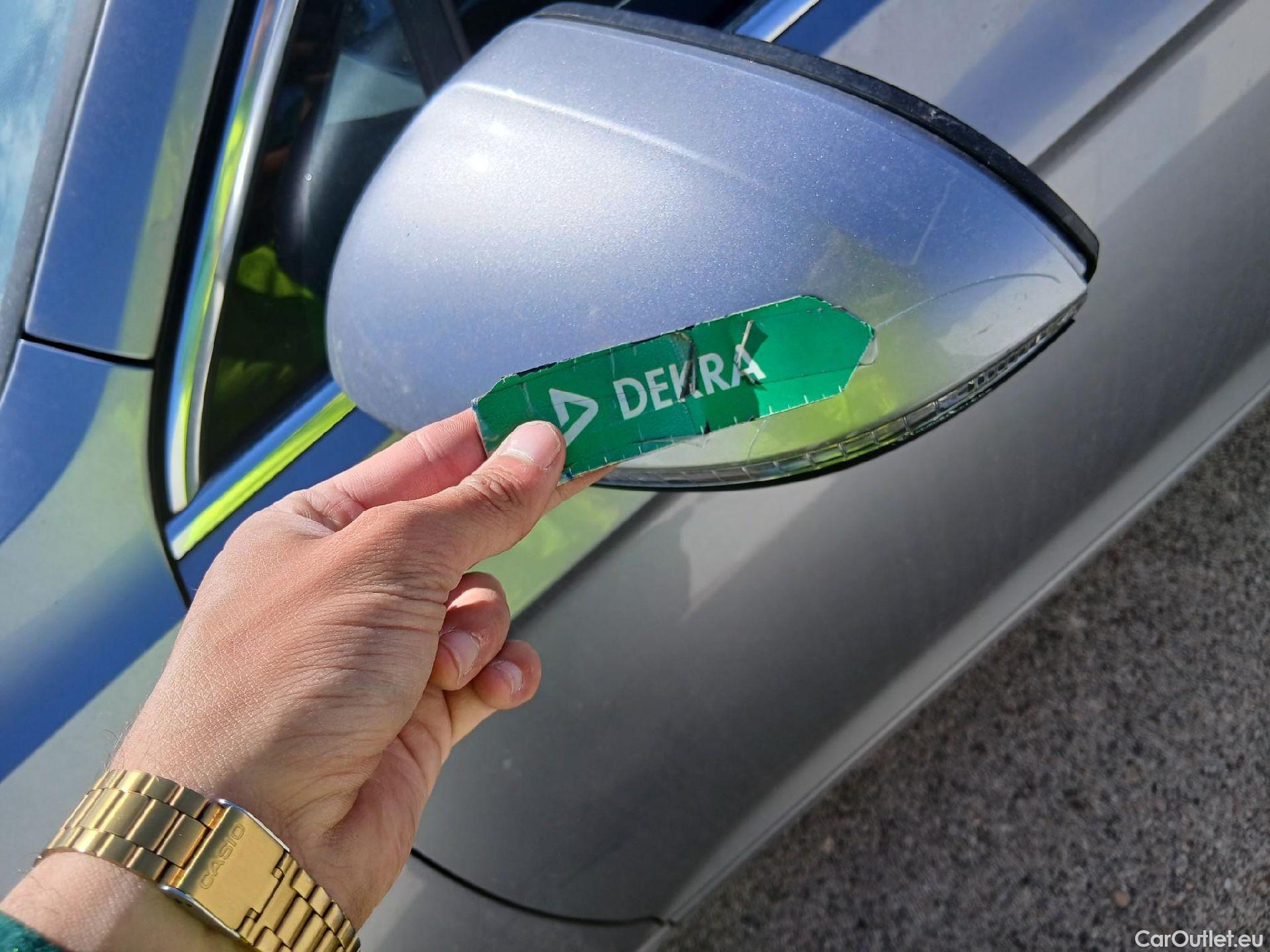  Volkswagen  Passat VOLKSWAGEN  / 2019 / 5P / familiar Variant Executive 2.0 TDI 110kW DSG #8