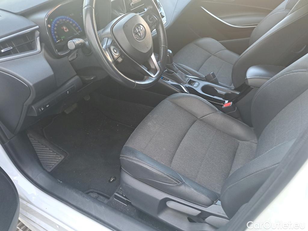  Toyota  Corolla TOYOTA  / 2020 / 5P / berlina con portón 2.0 180H STYLE E-CVT #35