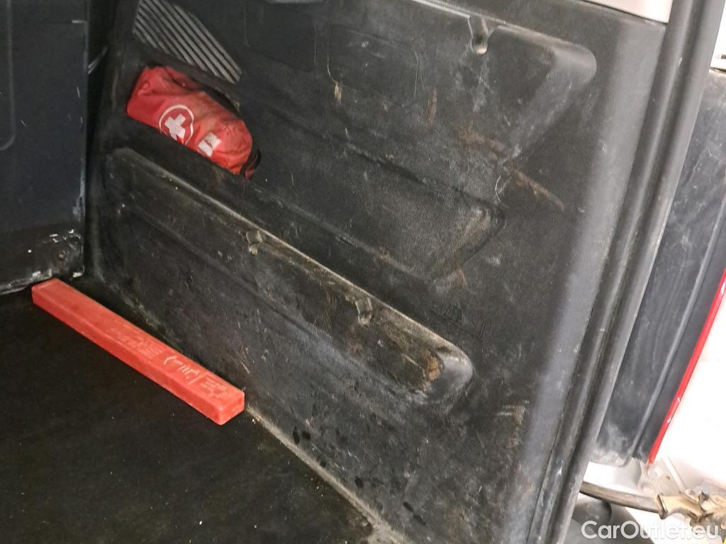  Citroen  Berlingo CITROEN  / 2018 / 4P / combi Talla M BlueHDi 100 S&S LIVE PACK BUSINE #9