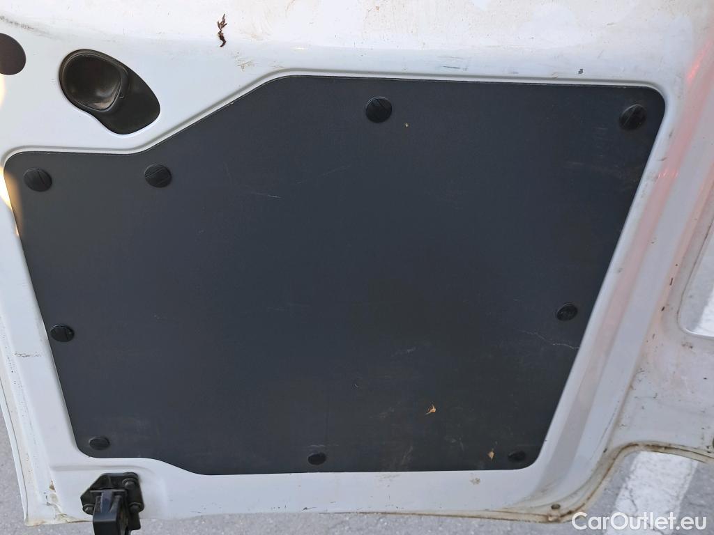  Fiat  Scudo FIAT  / 2021 / 4P / furgón Furgón L2 120cv MT6 Business (AC) #34