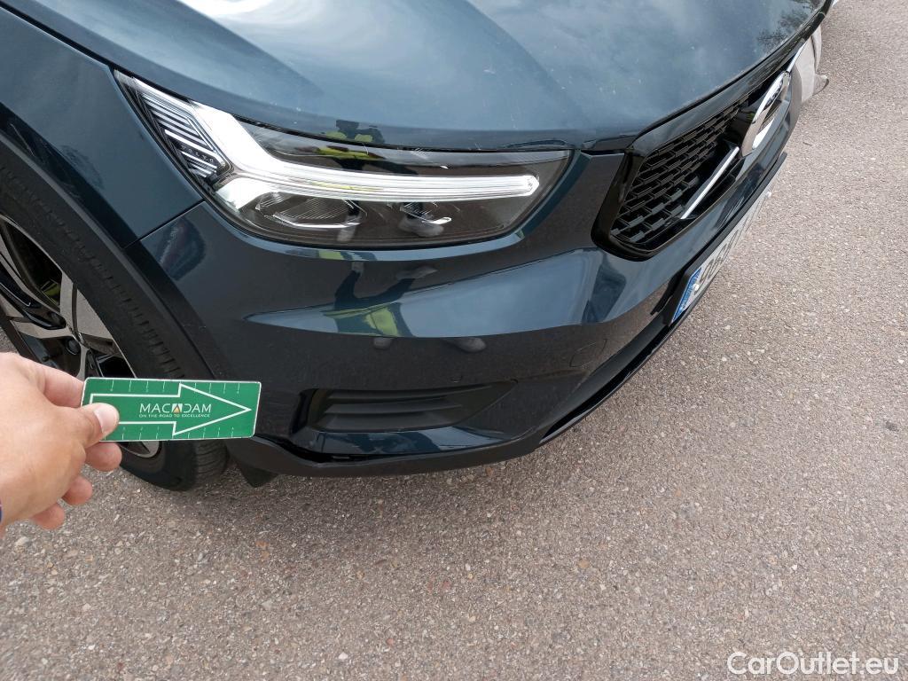  Volvo  XC 40 VOLVO XC40 / 2017 / 5P / todoterreno 1.5 T5 Twin Recharge R-Design Auto #27