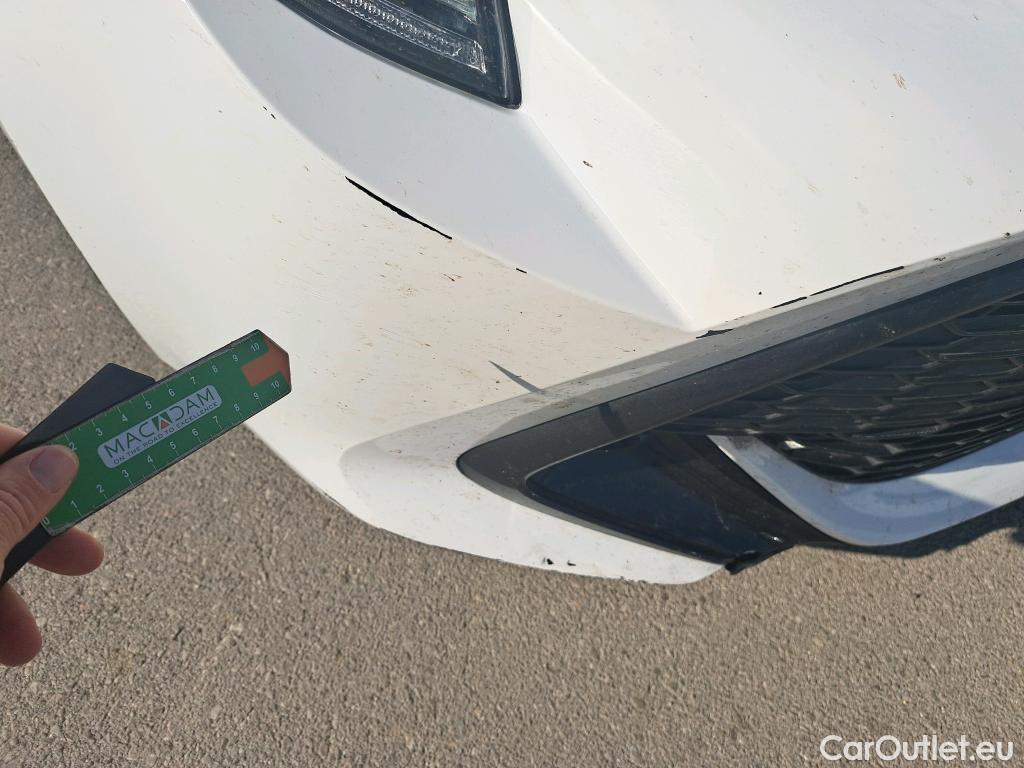  Toyota  Corolla TOYOTA  / 2020 / 5P / berlina con portón 2.0 180H STYLE E-CVT #23