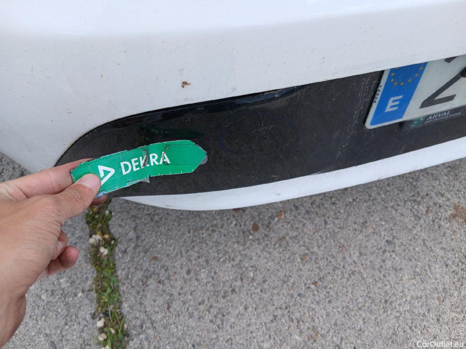  Toyota  Corolla TOYOTA  / 2019 / 5P / berlina con portón 140H Active Plus #28