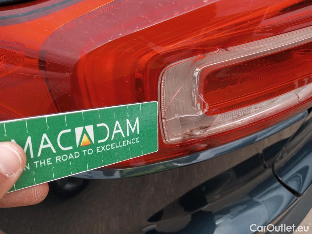  Volvo  XC 40 VOLVO XC40 / 2017 / 5P / todoterreno 1.5 T5 Twin Recharge R-Design Auto #1