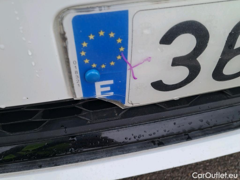  Volkswagen  Polo VOLKSWAGEN  / 2017 / 5P / berlina con portón GTI 2.0 TSI 147kW (200CV) DSG #12