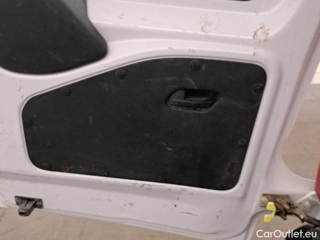  Citroen  Berlingo CITROEN  / 2018 / 4P / combi Talla M BlueHDi 100 S&S LIVE PACK BUSINE #19