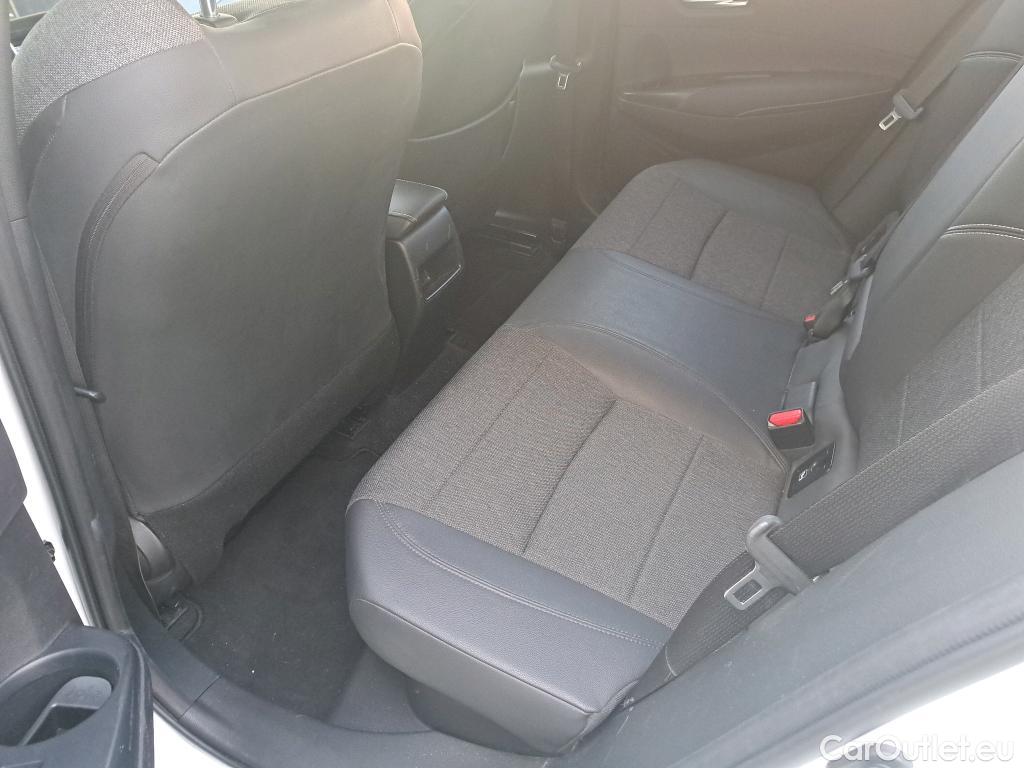  Toyota  Corolla TOYOTA  / 2020 / 5P / berlina con portón 2.0 180H STYLE E-CVT #34