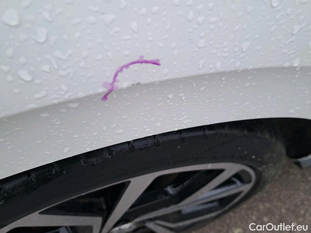  Volkswagen  Polo VOLKSWAGEN  / 2017 / 5P / berlina con portón GTI 2.0 TSI 147kW (200CV) DSG #16