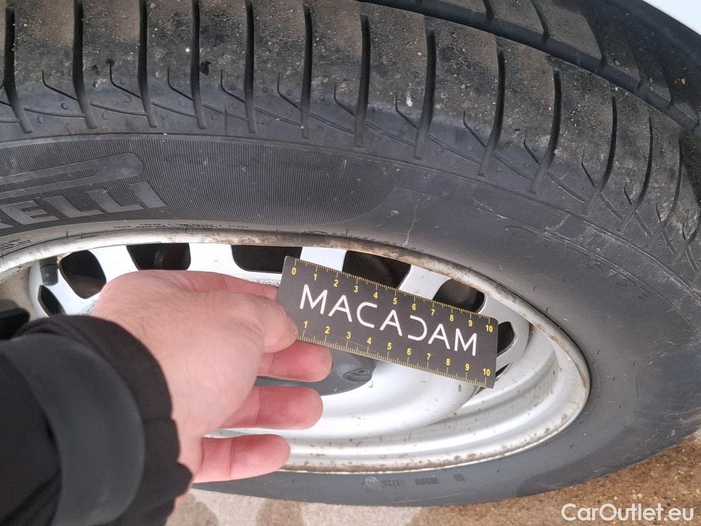  Citroen  Berlingo CITROEN  Van / 2018 / 4P / Fourgonnette Taille M 650kg PureTech 110 S&S BVM #23