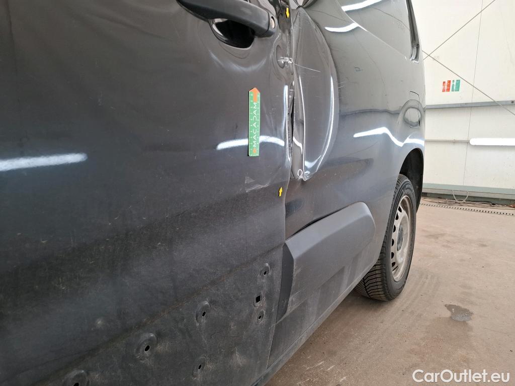  Citroen  Berlingo  Fourgon Club M 1000 1.5 BlueHDi 130CV BVA8 E6dT #7