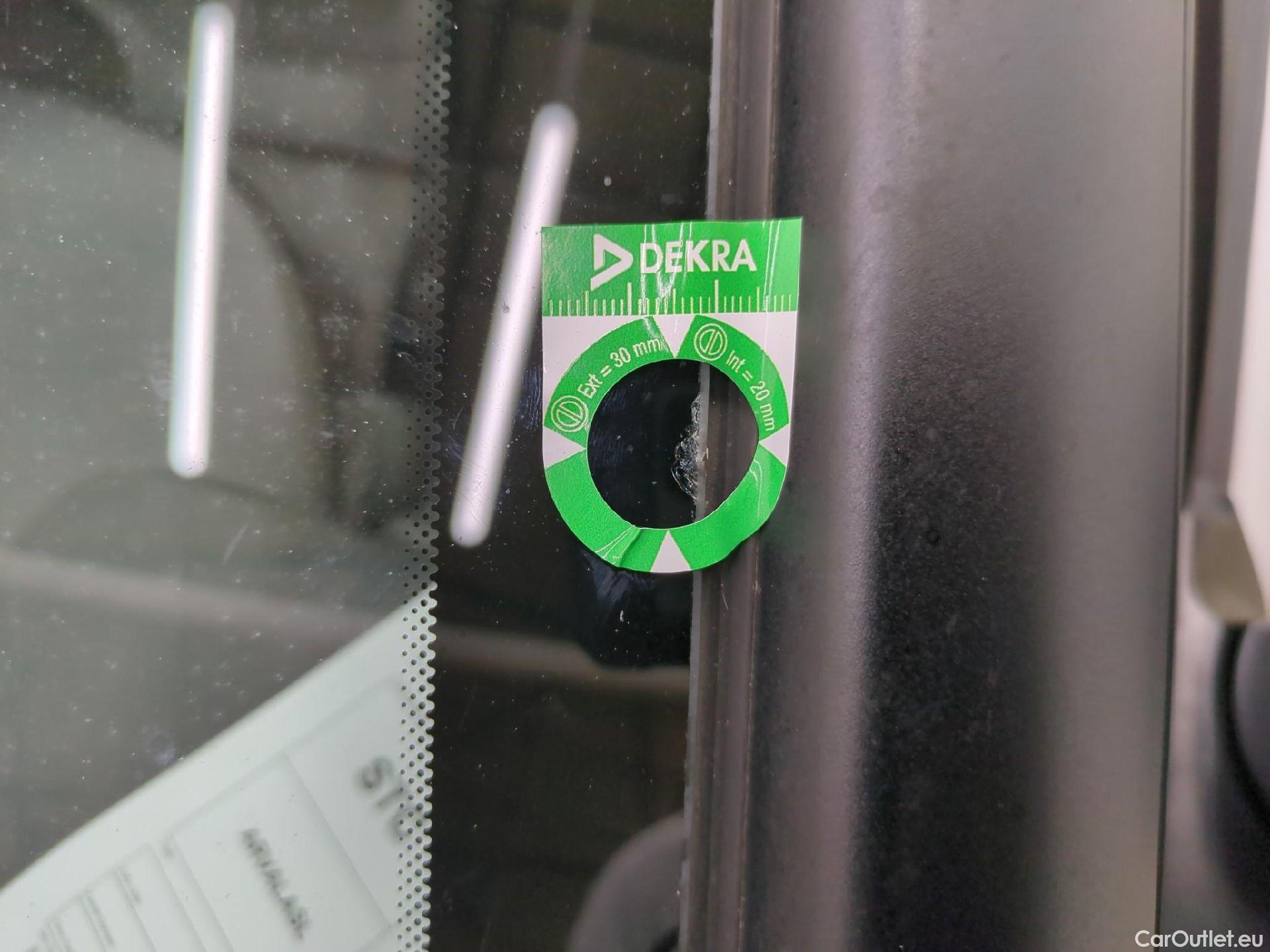  Citroen  C3 CITROEN  Société / 2020 / 5P / Berline PureTech 83 S&S BVM Feel #12