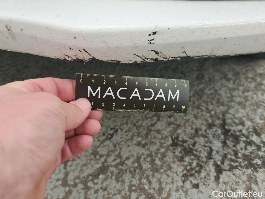  Peugeot  208  Affaire Premium 1.6 HDi 75CV BVM5 E6 #18