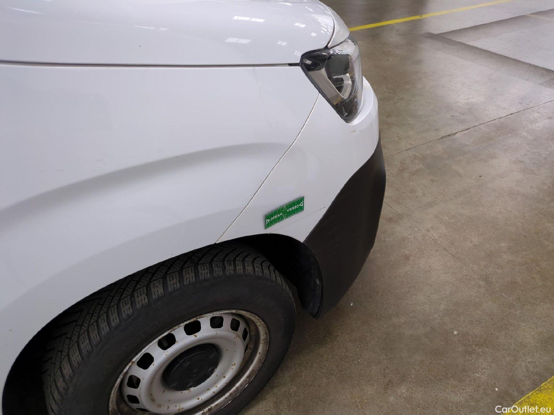  Citroen  Berlingo  Fourgon Club M 650 1.5 BlueHDi 75CV BVM5 E6dT #19