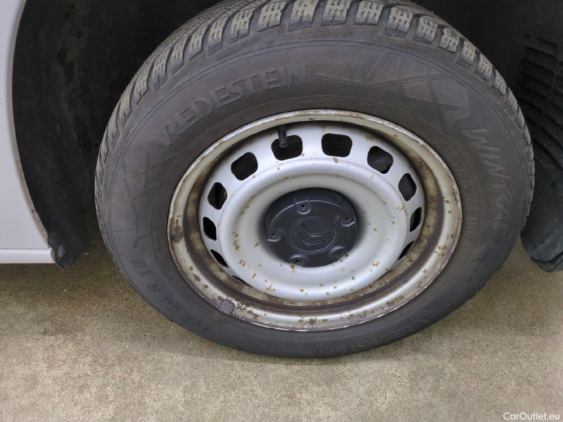  Citroen  Berlingo  Fourgon Club M 650 1.5 BlueHDi 75CV BVM5 E6dT #9