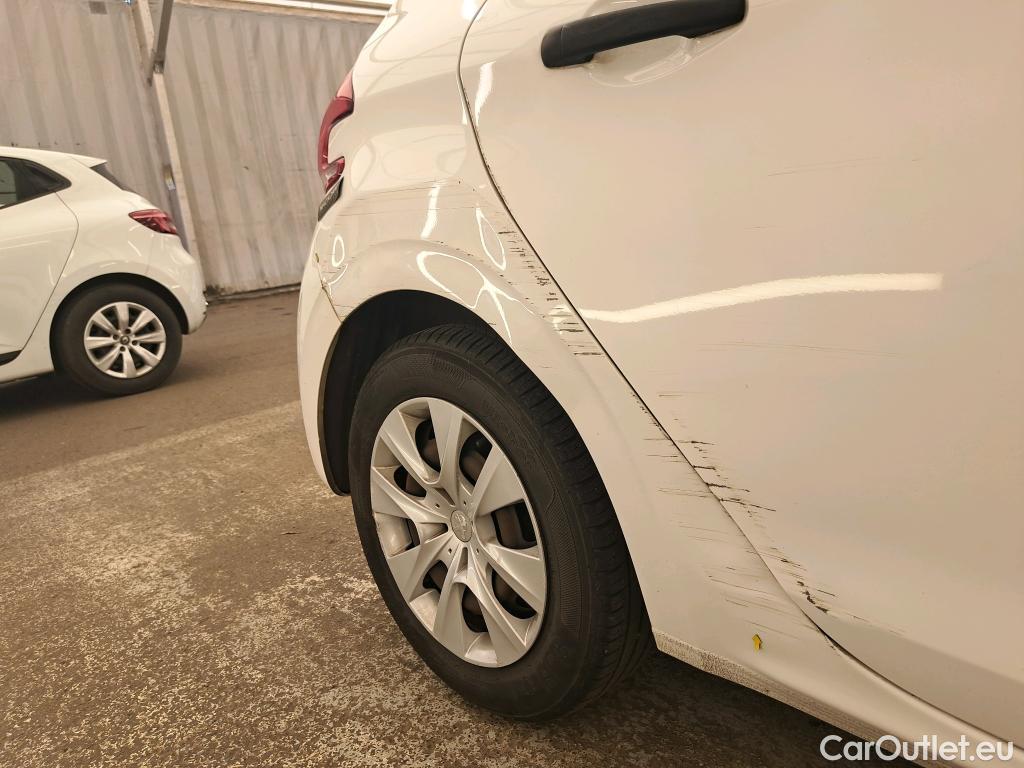  Peugeot  208  Affaire Premium 1.6 HDi 75CV BVM5 E6 #3