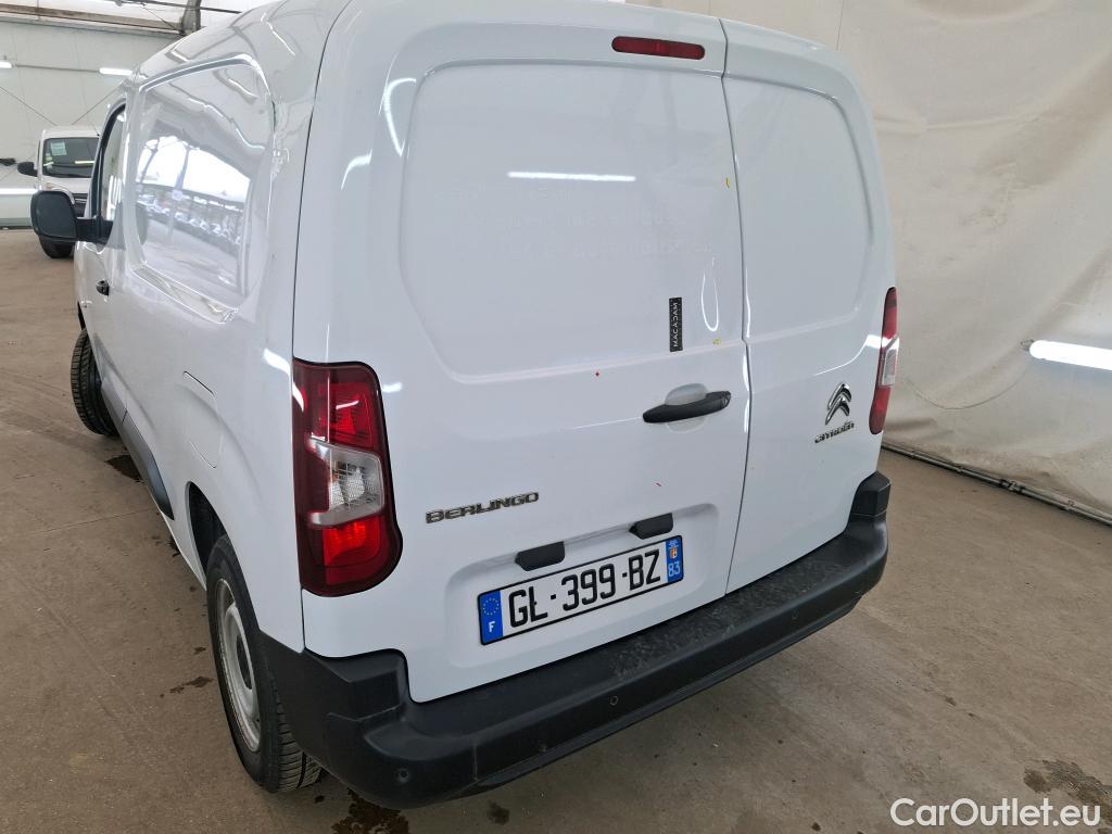  Citroen  Berlingo CITROEN  Van / 2018 / 4P / Fourgonnette Taille M 650kg PureTech 110 S&S BVM #17