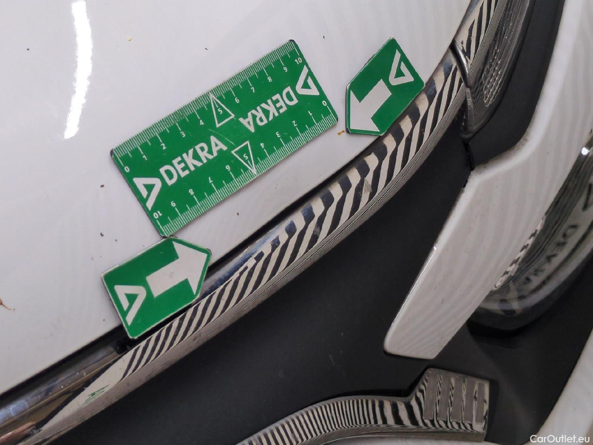  Citroen  C3 CITROEN  Société / 2020 / 5P / Berline PureTech 83 S&S BVM Feel #33