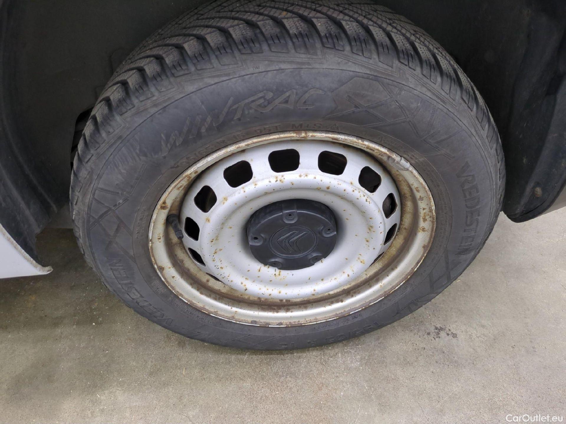  Citroen  Berlingo  Fourgon Club M 650 1.5 BlueHDi 75CV BVM5 E6dT #11