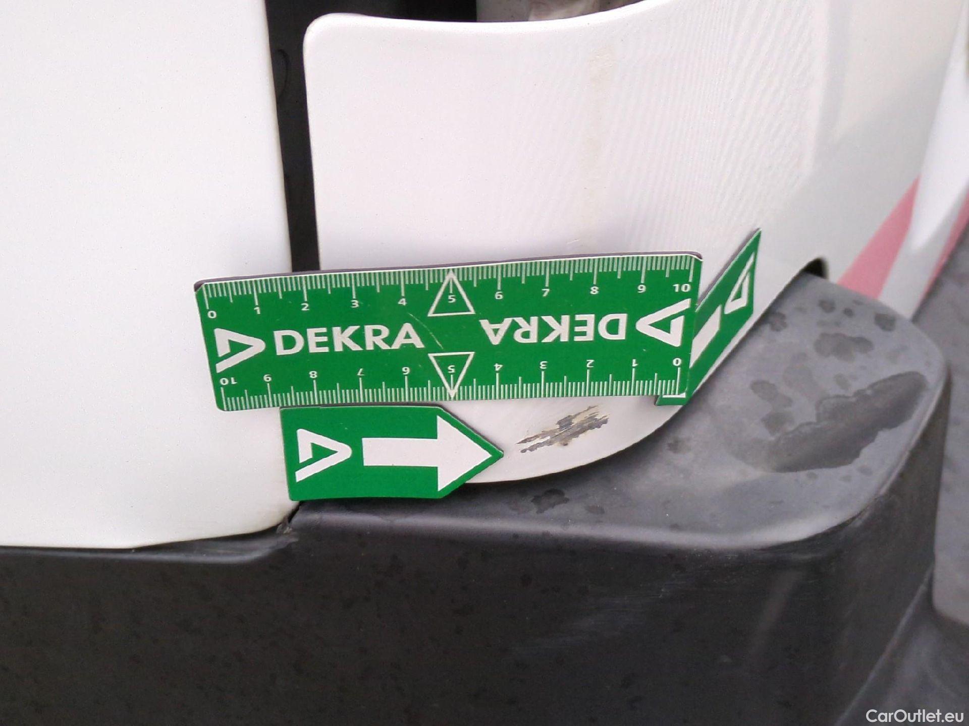  Citroen  Berlingo  Fourgon Club M 650 1.5 BlueHDi 75CV BVM5 E6dT #32