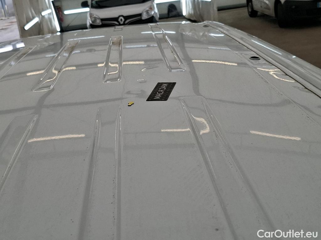  Citroen  Berlingo CITROEN  Van / 2018 / 4P / Fourgonnette Taille M 650kg PureTech 110 S&S BVM #11