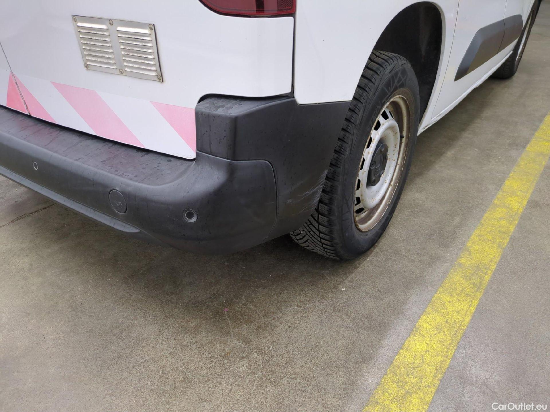  Citroen  Berlingo  Fourgon Club M 650 1.5 BlueHDi 75CV BVM5 E6dT #35