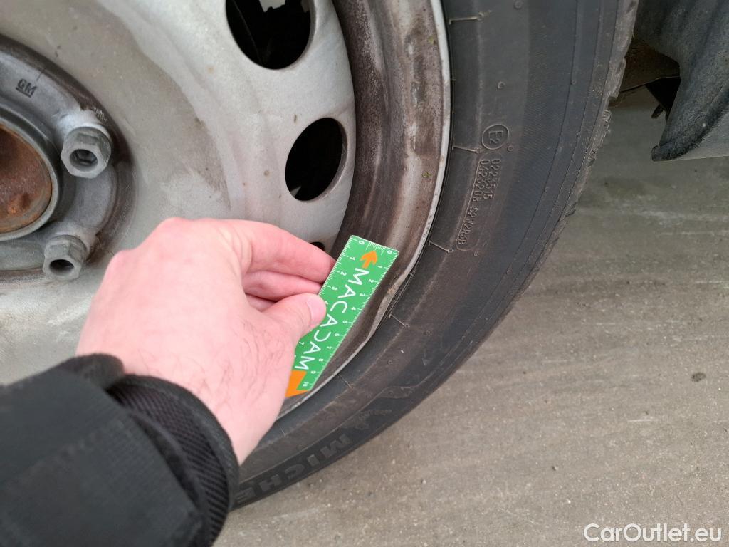  Citroen  Berlingo  Fourgon Club M 1000 1.5 BlueHDi 130CV BVA8 E6dT #30