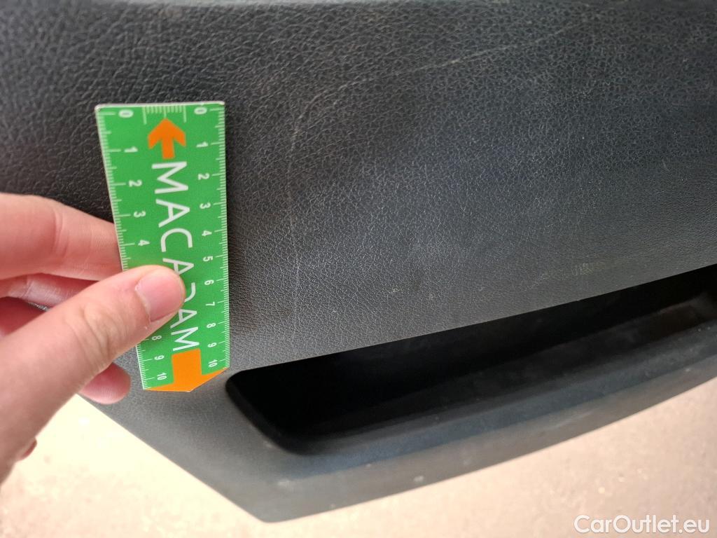  Mercedes  Sprinter MERCEDES-BENZ  / 2018 / 4P / Fourgon tôlé 516 CDI Emp 3665 3.5T #24