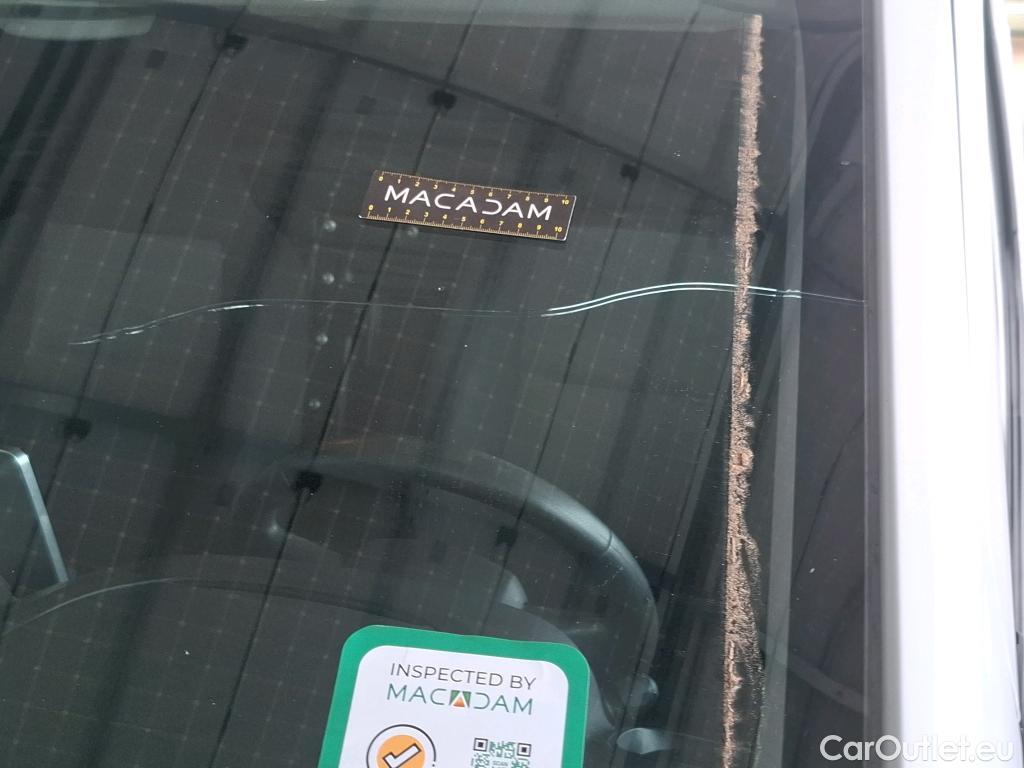  Citroen  Berlingo CITROEN  Van / 2018 / 4P / Fourgonnette Taille M 650kg PureTech 110 S&S BVM #8