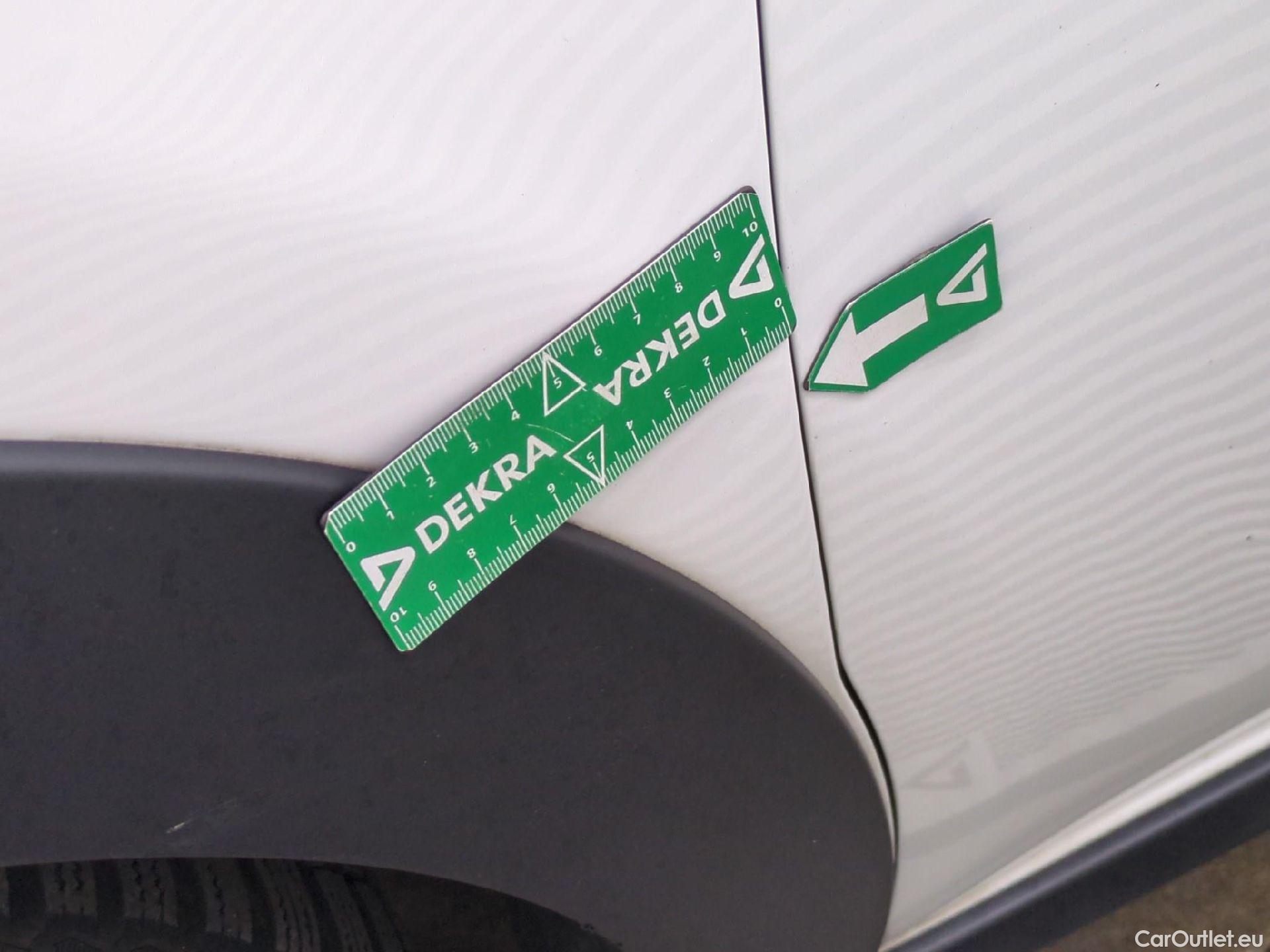  Citroen  C3 CITROEN  Société / 2020 / 5P / Berline PureTech 83 S&S BVM Feel #38