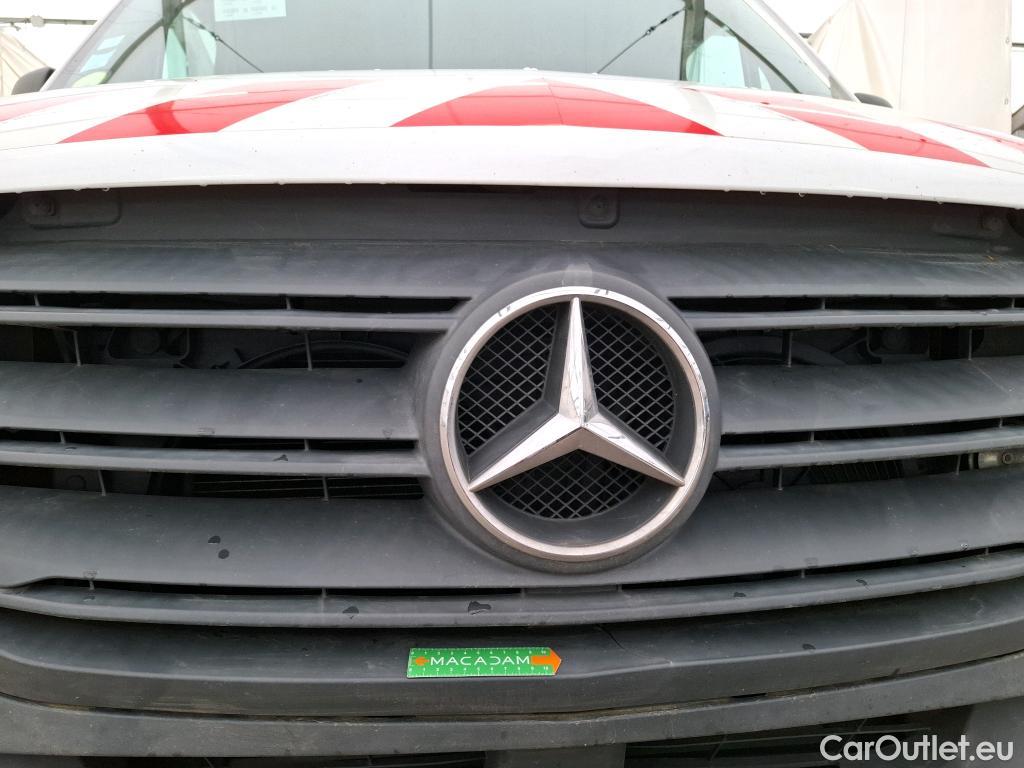  Mercedes  Sprinter MERCEDES-BENZ  / 2018 / 4P / Fourgon tôlé 516 CDI Emp 3665 3.5T #9