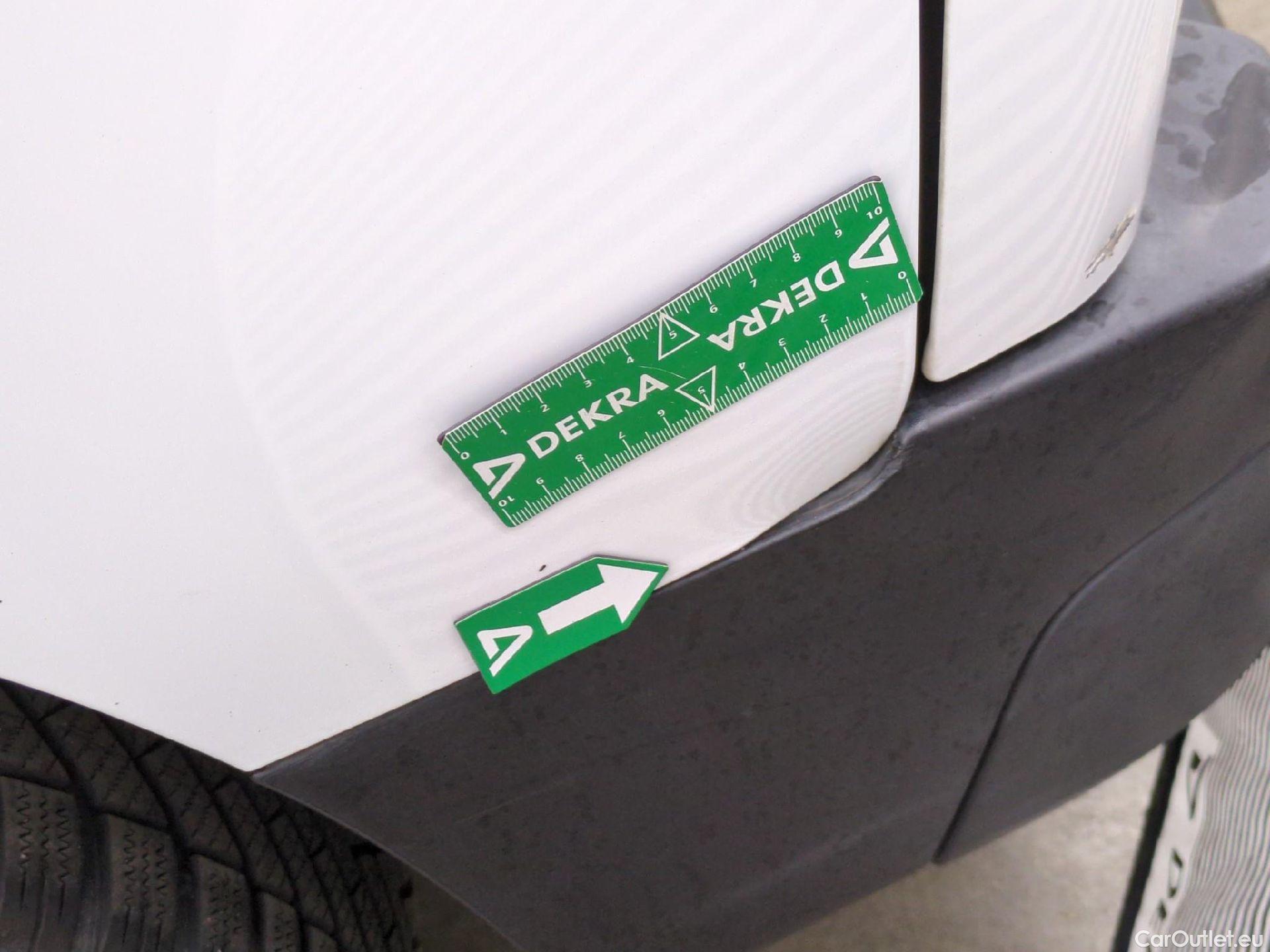  Citroen  Berlingo  Fourgon Club M 650 1.5 BlueHDi 75CV BVM5 E6dT #29