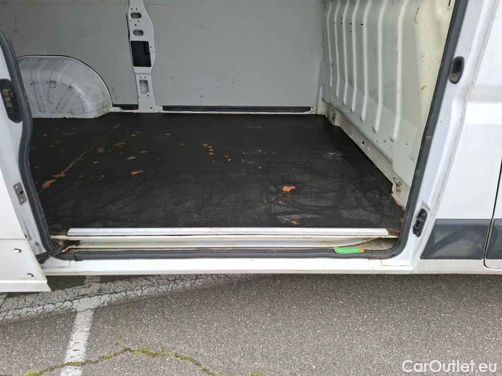  Citroen  Jumper  Fourgon Grand Volume 33 L2H2 Club BlueHDi 140 Start&Stop BlueHDi 140CV BVM6 E6d #40