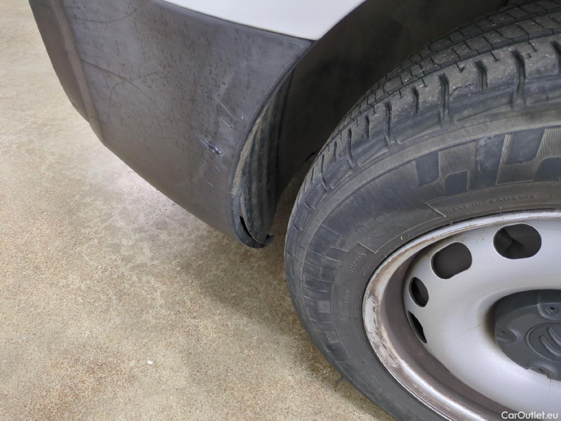  Citroen  Berlingo  Fourgon Club L1 (Court) 1.6 BlueHDi 75CV BVM5 E6 #8