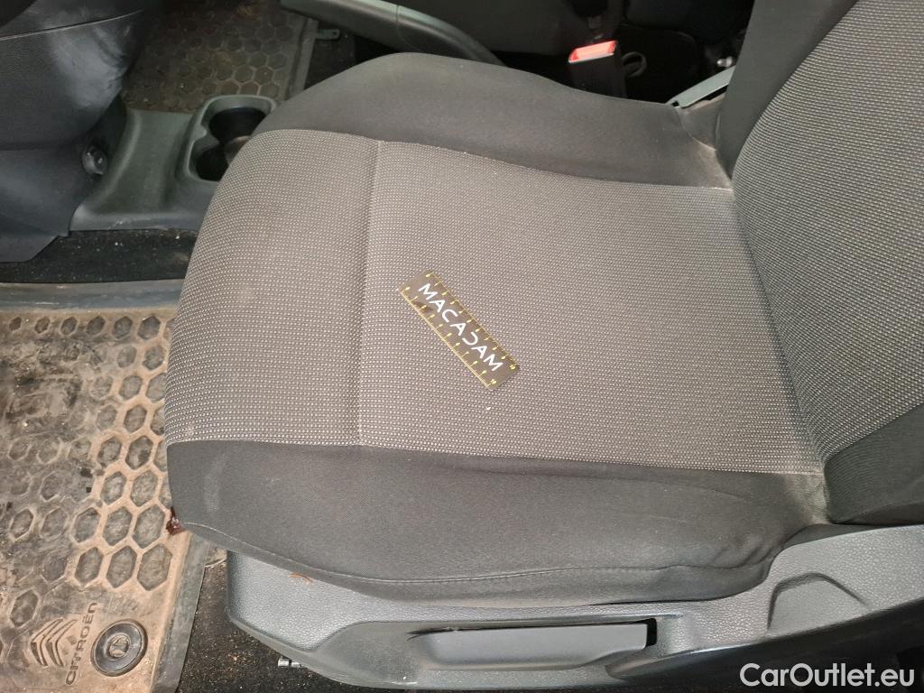  Citroen  Berlingo CITROEN  Van / 2018 / 4P / Fourgonnette Taille M 650kg PureTech 110 S&S BVM #42