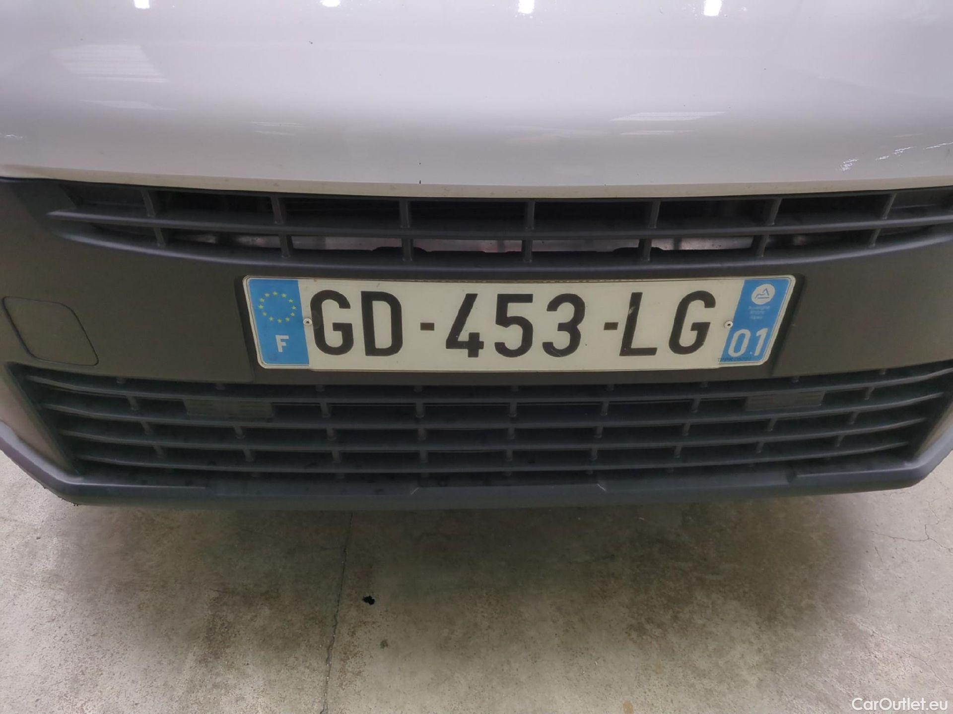  Citroen  Berlingo  Fourgon Club M 650 1.5 BlueHDi 100CV BVM6 E6d #55