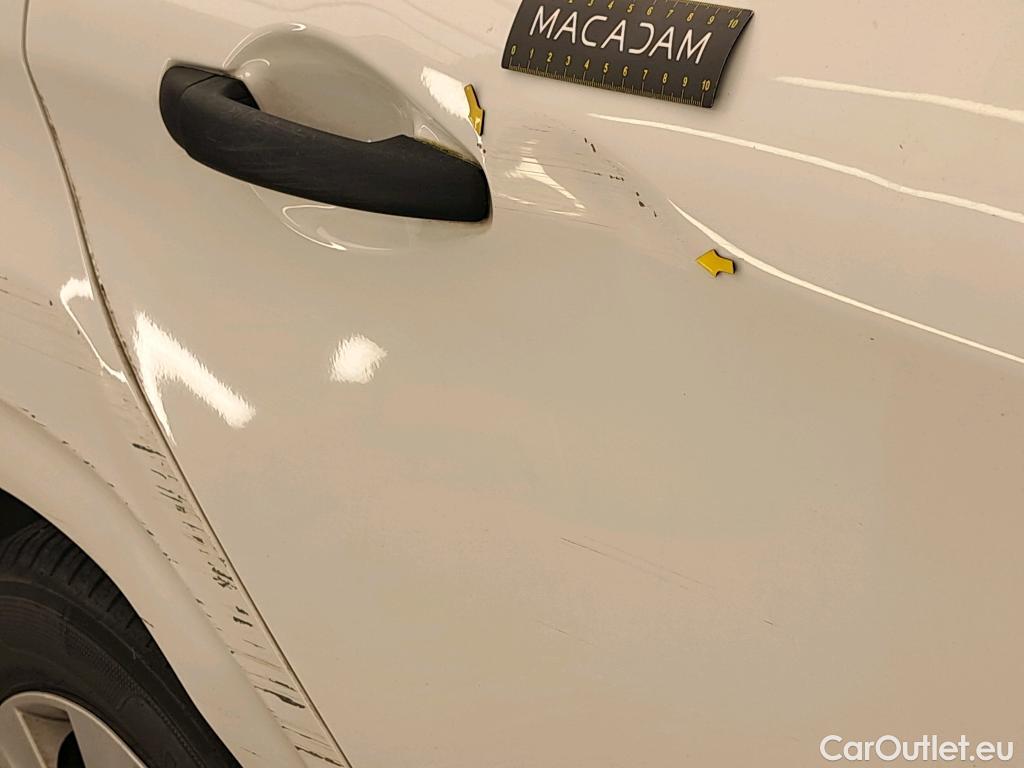  Peugeot  208  Affaire Premium 1.6 HDi 75CV BVM5 E6 #26