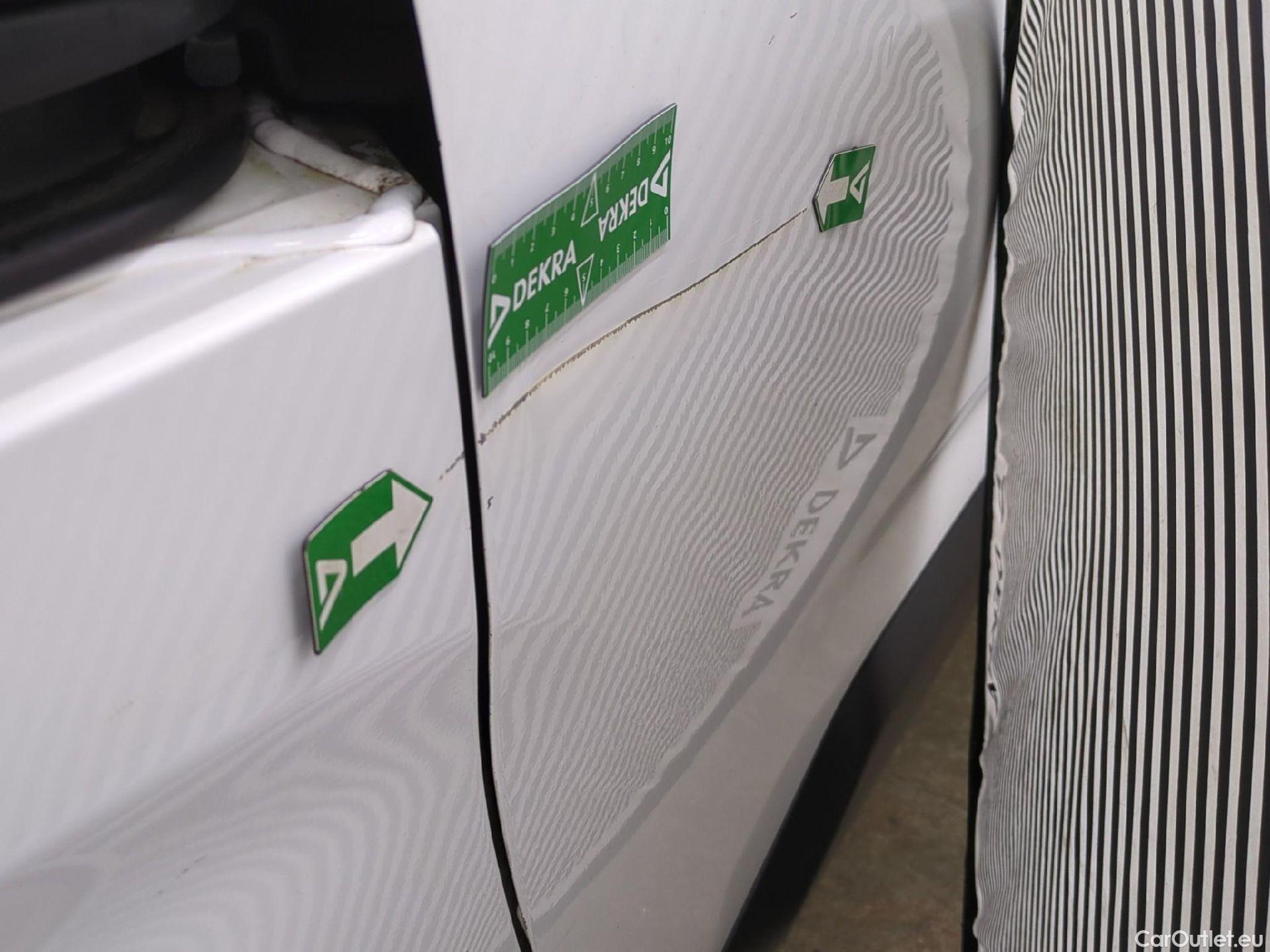  Citroen  Berlingo  Fourgon Club M 650 1.5 BlueHDi 100CV BVM6 E6d #24