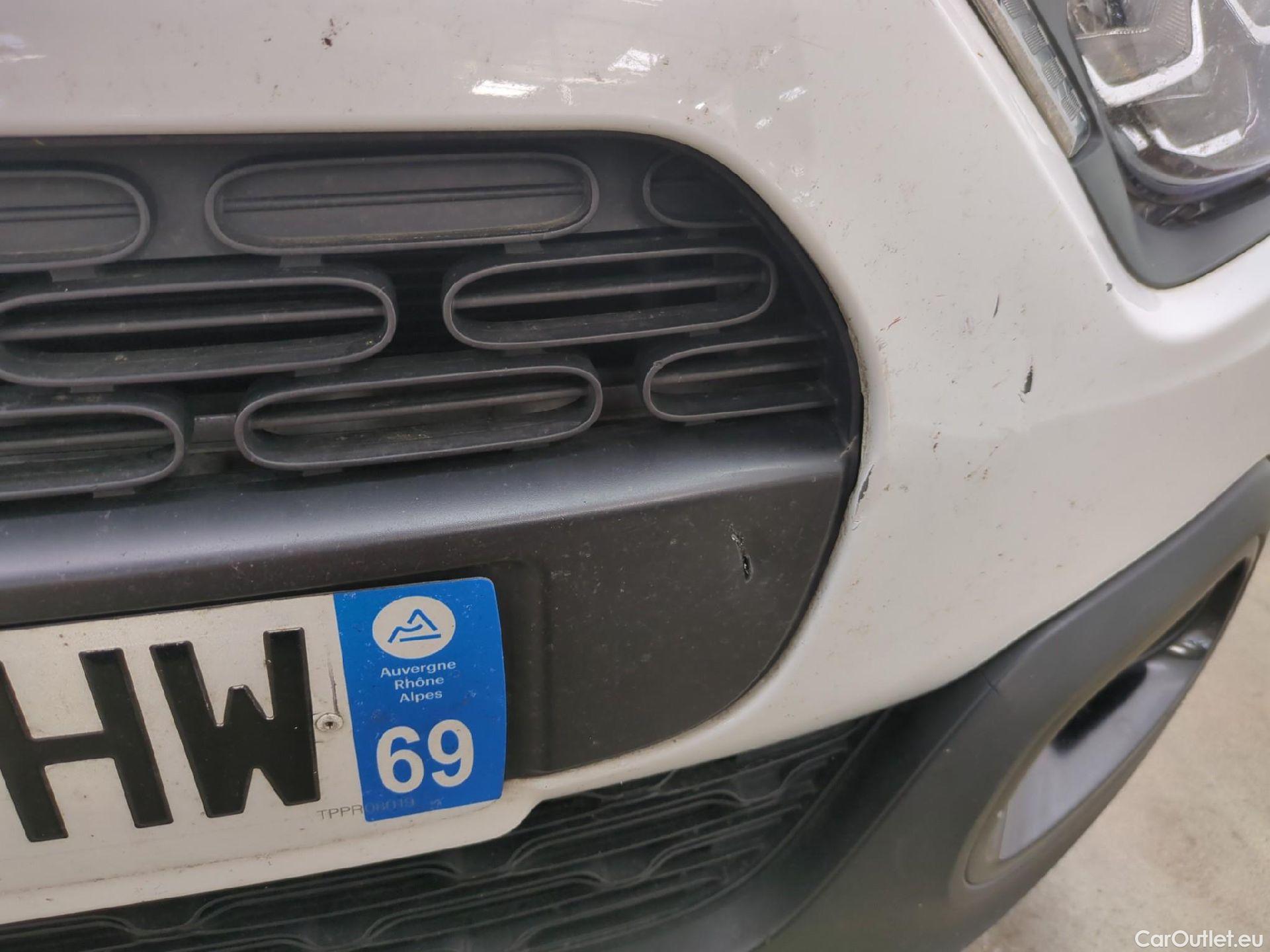  Citroen  C3 CITROEN  Société / 2020 / 5P / Berline PureTech 83 S&S BVM Feel #32