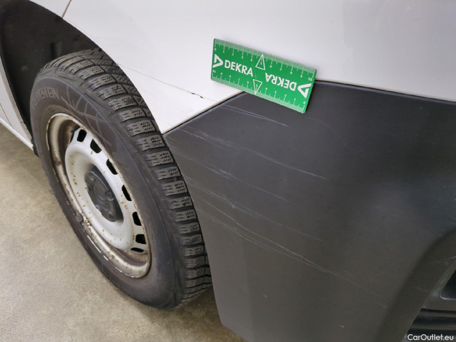  Citroen  Berlingo  Fourgon Club M 650 1.5 BlueHDi 75CV BVM5 E6dT #21