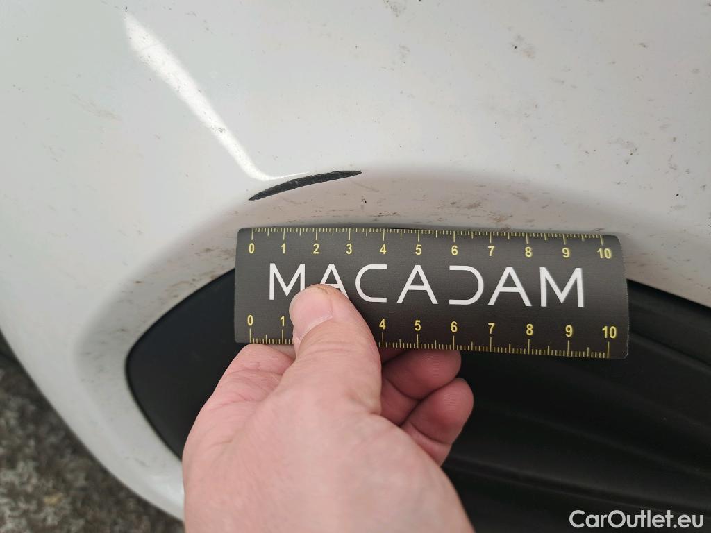  Peugeot  208  Affaire Premium 1.6 HDi 75CV BVM5 E6 #14