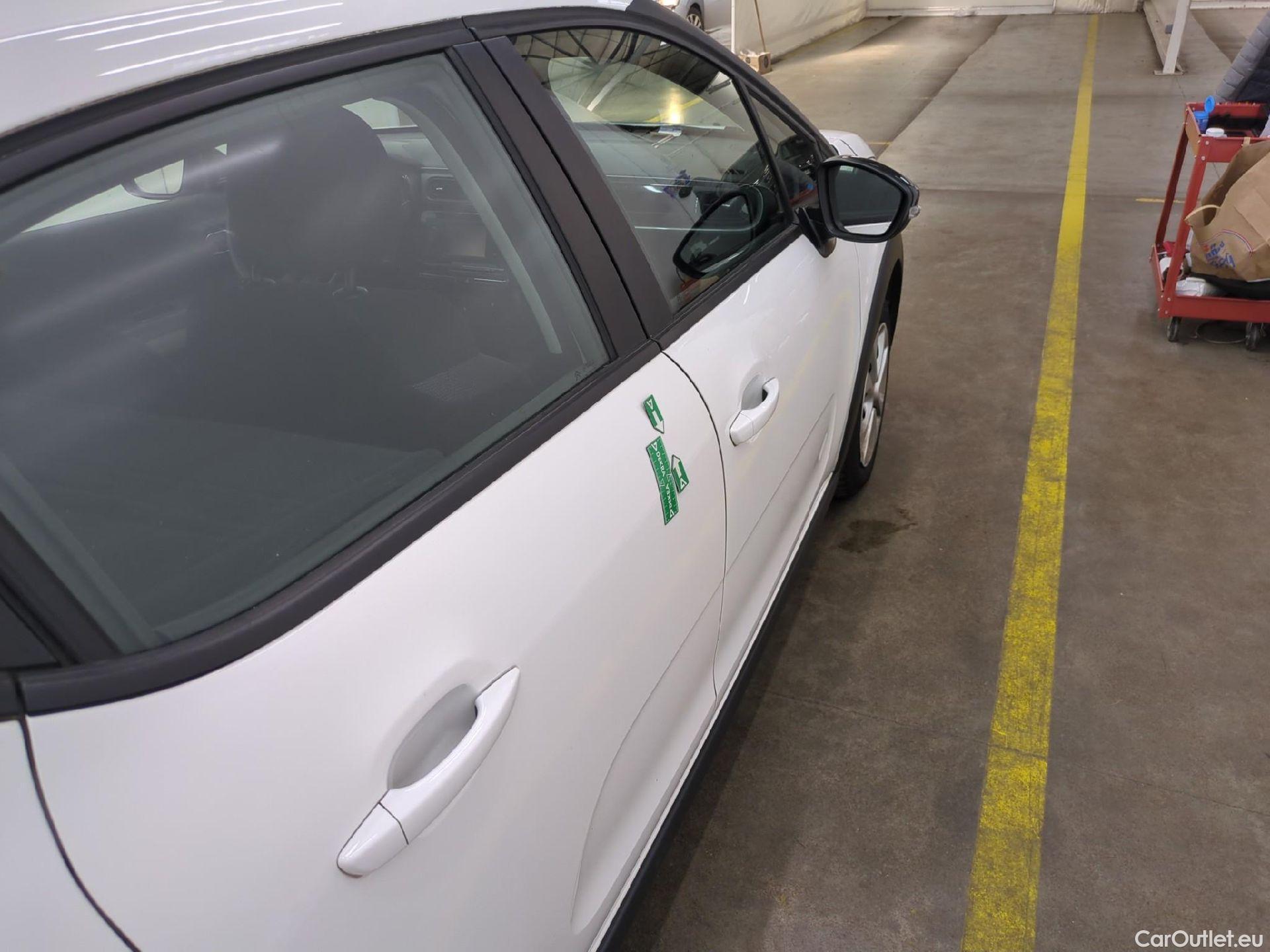  Citroen  C3 CITROEN  Société / 2020 / 5P / Berline PureTech 83 S&S BVM Feel #52