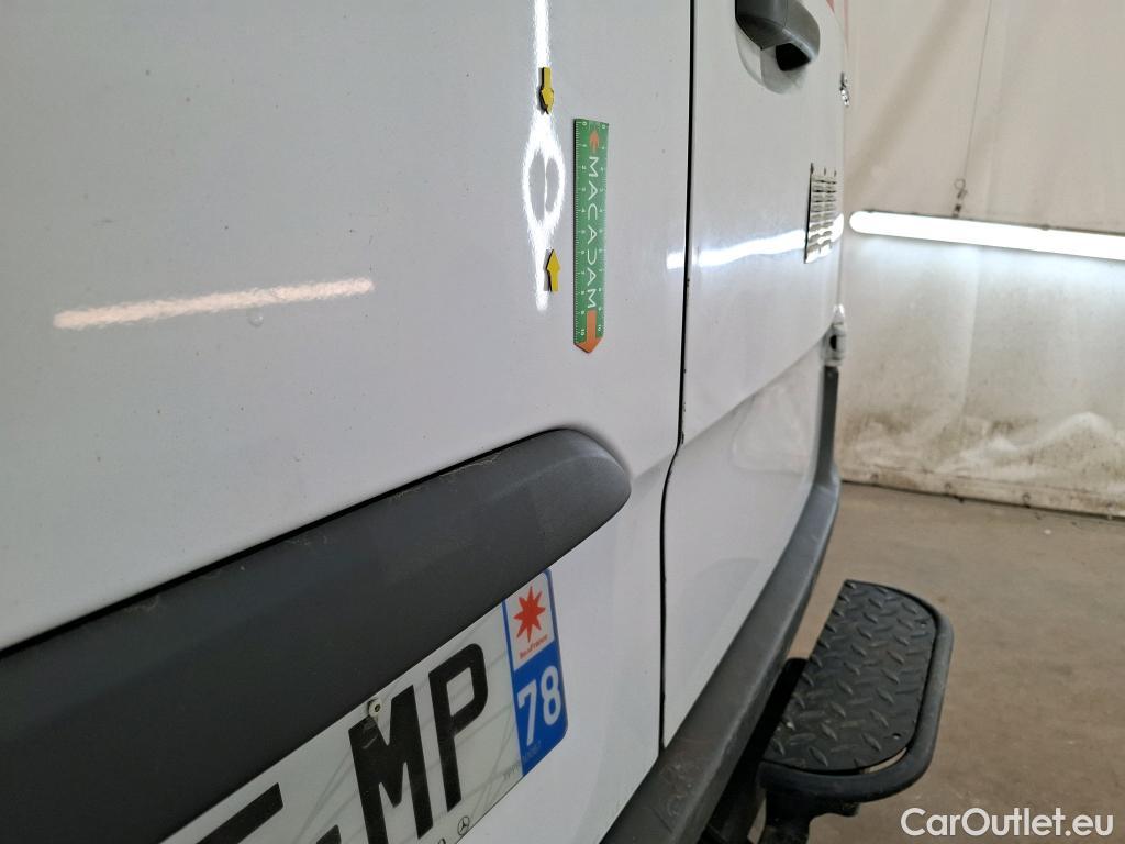  Mercedes  Sprinter MERCEDES-BENZ  / 2018 / 4P / Fourgon tôlé 516 CDI Emp 3665 3.5T #29