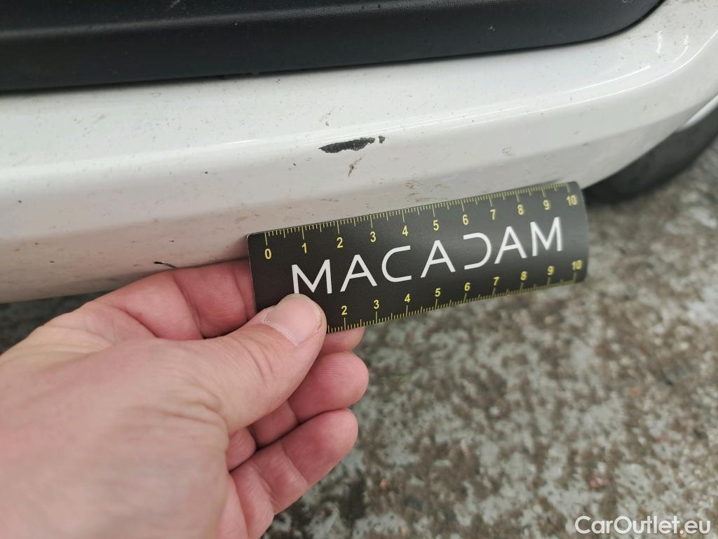  Peugeot  208  Affaire Premium 1.6 HDi 75CV BVM5 E6 #19