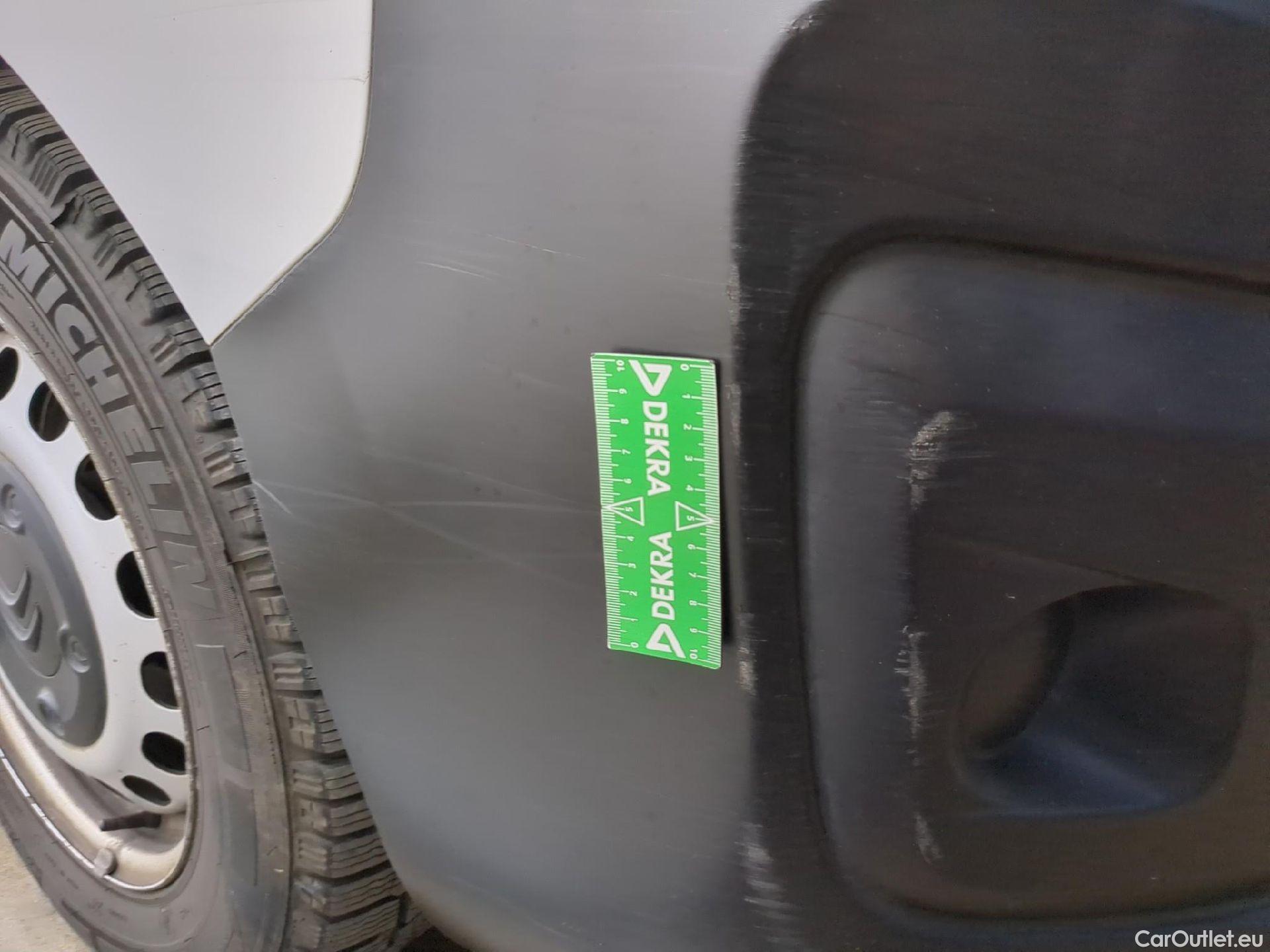  Citroen  Jumpy  Fourgon Club M 1.5 BlueHDi 100CV BVM6 E6d #19