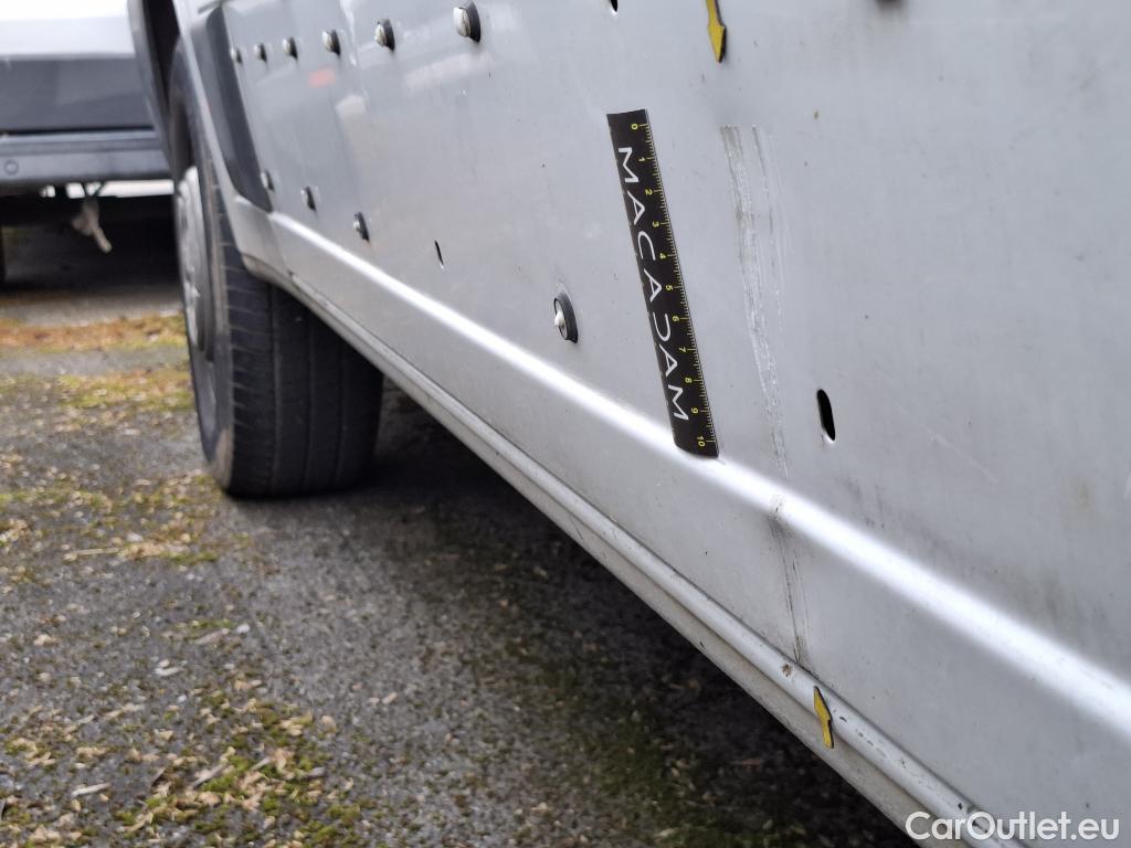  Citroen  Jumper  Fourgon Grand Volume 33 L2H2 Club BlueHDi 140 Start&Stop BlueHDi 140CV BVM6 E6d #19