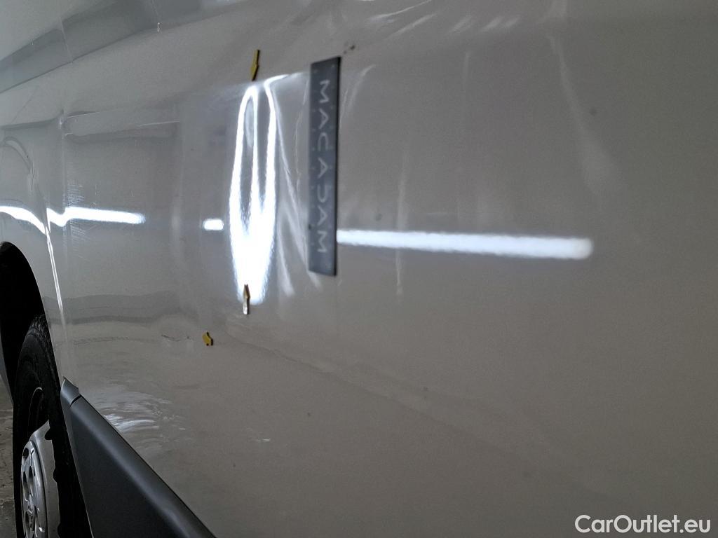  Peugeot  Boxer PEUGEOT  / 2014 / 4P / Fourgon tôlé 2.0 BLUEHDI 110 PREMIUM PA 333 L1H2 #2