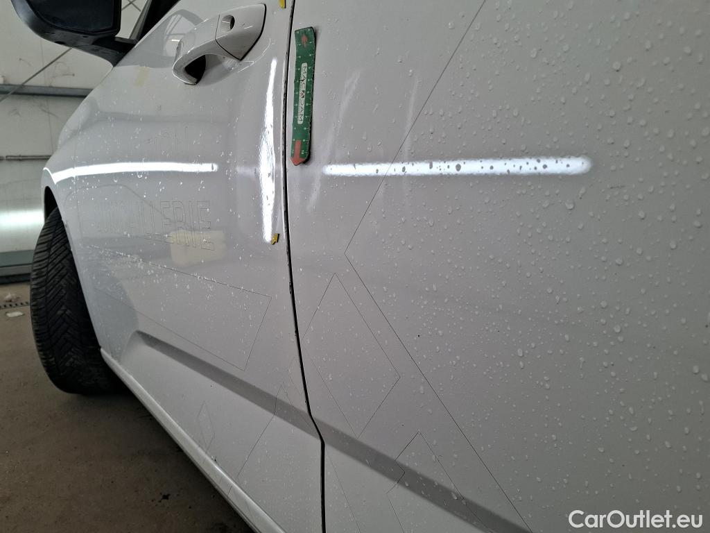  Peugeot  308  Active Pack 1.5 HDi 130CV BVM6 E6d #28