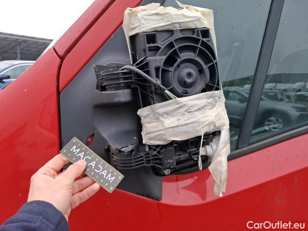  Renault  Master RENAULT  VU 4p Fourgon FG GCf TracF3500 L1H1 dCi110 S&S #51