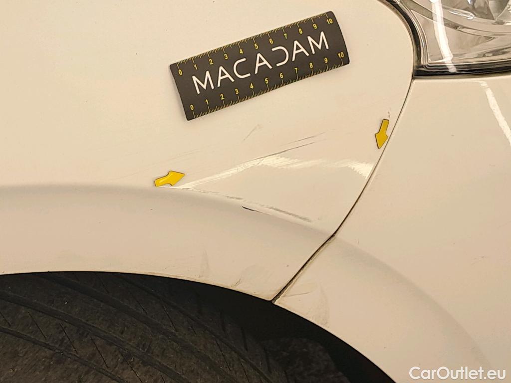  Peugeot  208  Affaire Premium 1.6 HDi 75CV BVM5 E6 #36